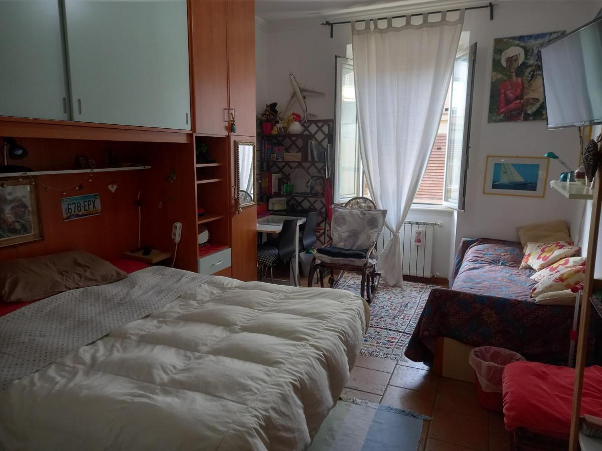 Séjour chez l'habitant Piazza Bologna Via Stamira 74 Interno 12 Vita Felice Rome